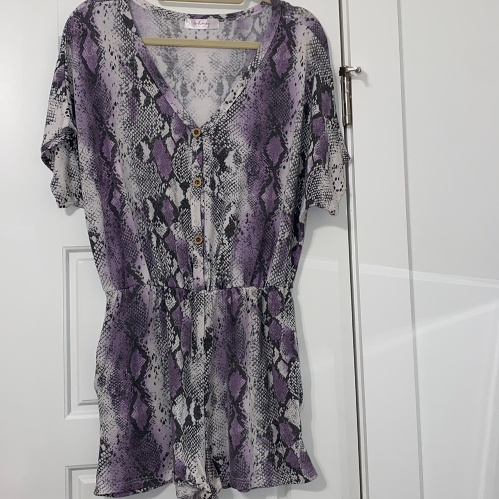 Snake skin print romper